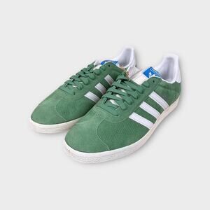 adidas Men's Gazelle Sneaker, (Green/Off White, 10.5 US)